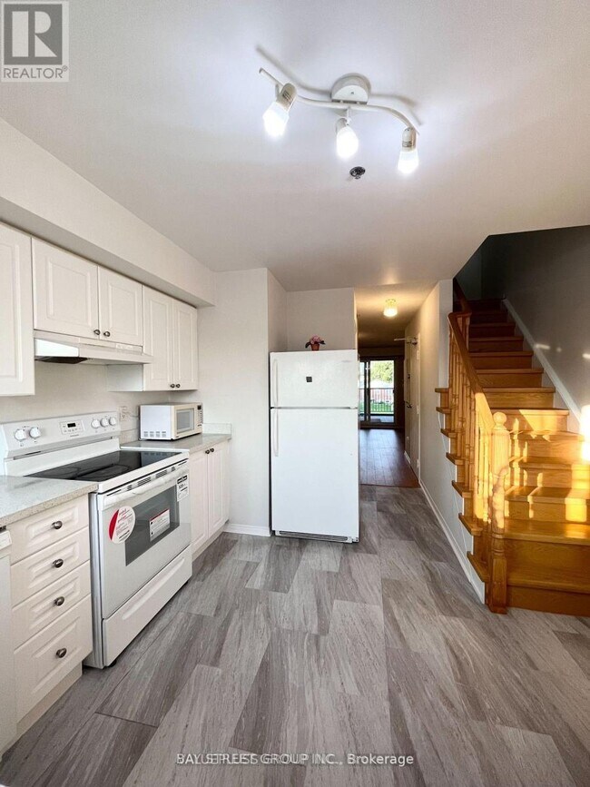 Photo - 593 Kennedy Rd