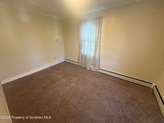 Photo - 420 Genet St