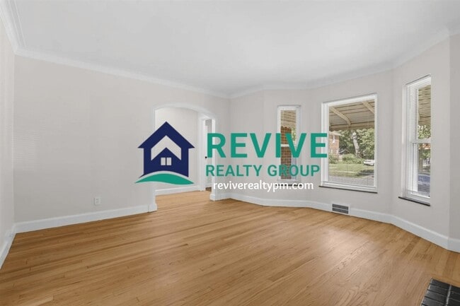 Photo - 18503 Prairie St