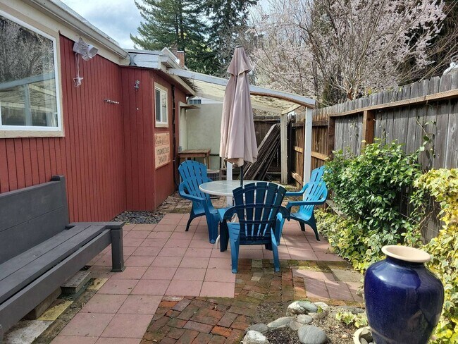 Photo - Commercial Lease Opportunity – Jacksonville, Oregon