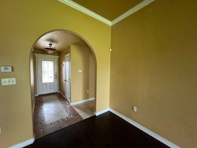 Photo - 9600 Diana Dr