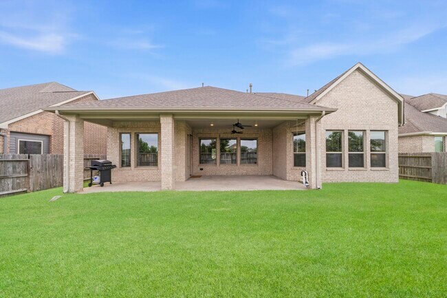 Photo - 21723 Albertine Dr