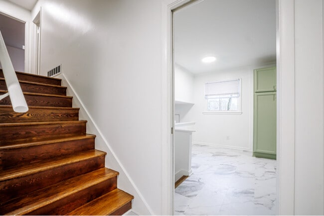 Photo - 2692 Whites Mill Ct