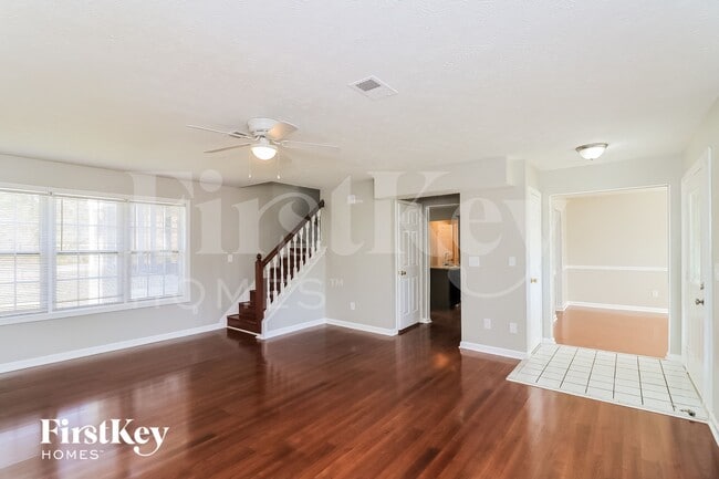 Photo - 3583 Saddlebrook Dr