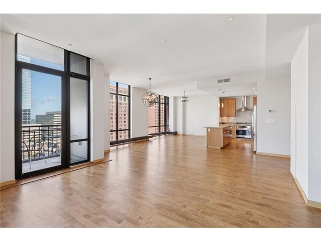 Photo - 201 S 11th St Unit 1700