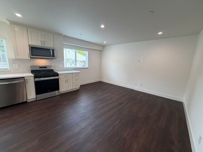 Photo - 19241 Carlton Ave Unidad 19241 Carlton Ave  B