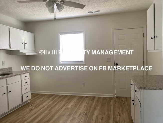 Photo - 731 W 25th St