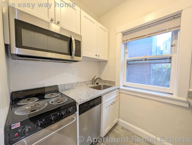 Photo - 5 Linnaean St Unit #7