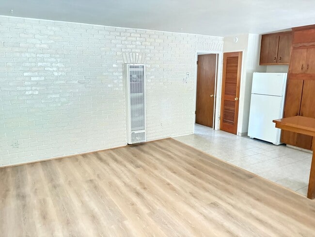 Photo - 769 Modesto Ave Unit 3