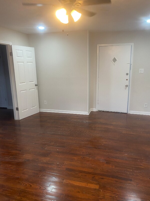 Photo - 1930 W Dallas St Unidad 2