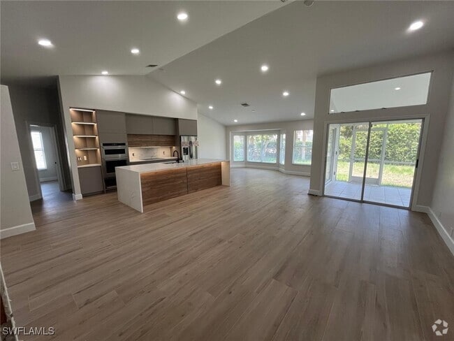 Building Photo - 2285 River Reach Dr Rental