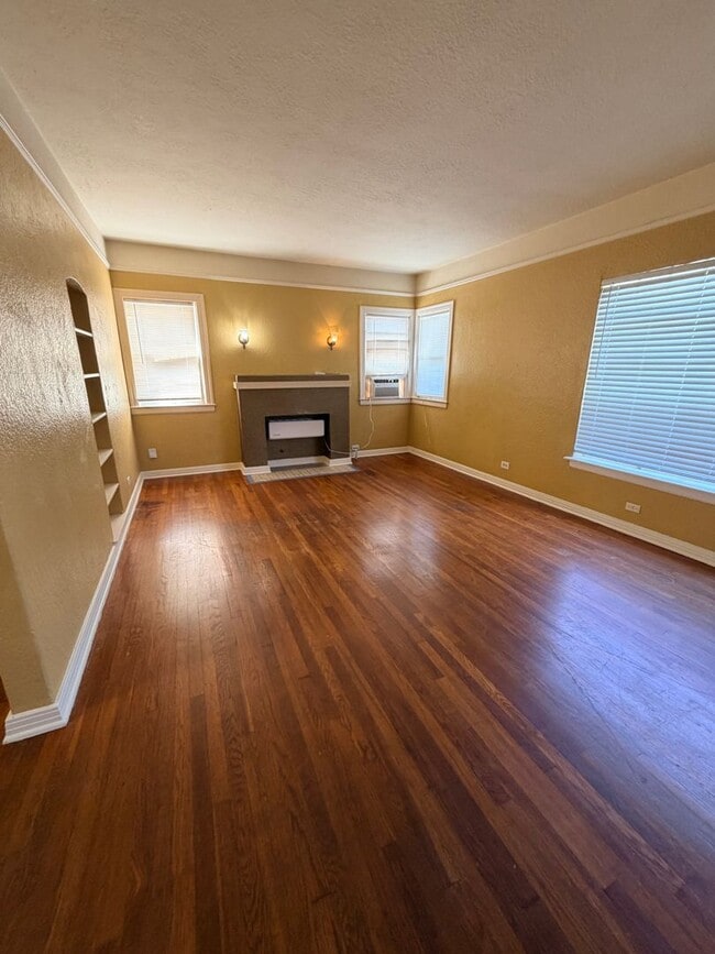 Photo - 268 E Lullwood Ave Unit 2