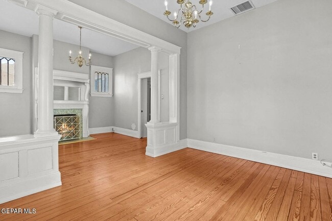 Photo - 3225 Fort Blvd