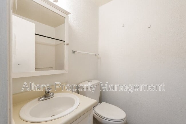 Photo - 2112 Boston Terrace