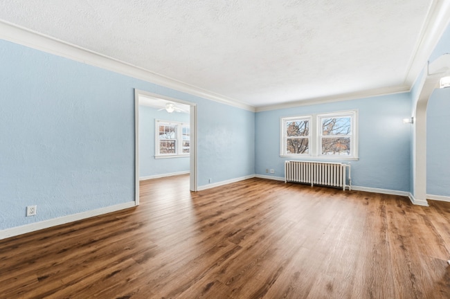 Photo - 3611 N Washburn Ave Unidad FL 2