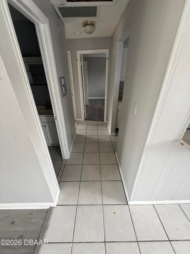 Photo - 1850 S Park Ave Unit B6