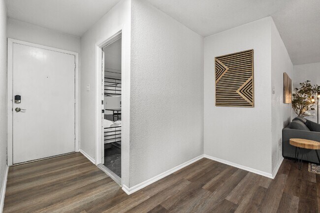 Photo - 7107 Spring Flower St