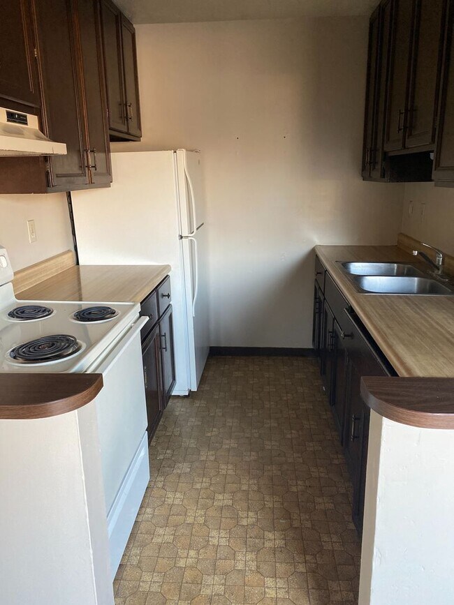 Photo - Wabash Shore Apartments