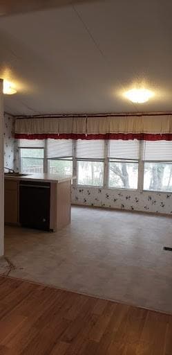 Photo - 732 Hidden Oaks Dr