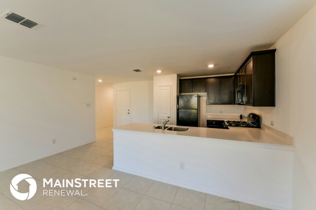 Photo - 332 Dry Cyn Wy