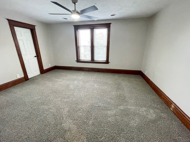 Photo - 321 N Main St Unit Apt 3