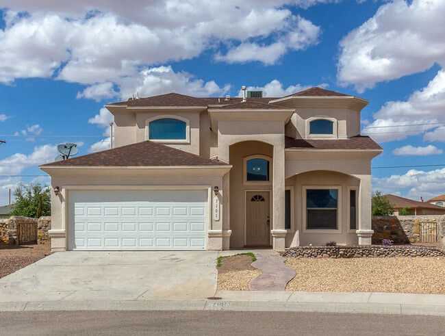 Building Photo - Gorgeous 2-Story Northeast Rental Home w/ Refrigerated Air, in the Mesquite Hills community!