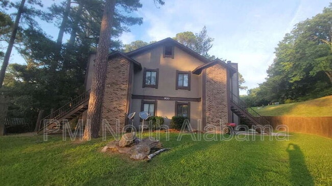 Building Photo - 900 Candlewood Dr NW Unit Apt D