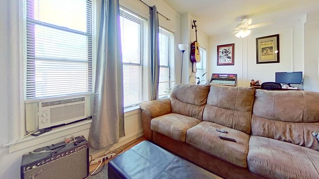 Photo - 601 W. Deming Pl