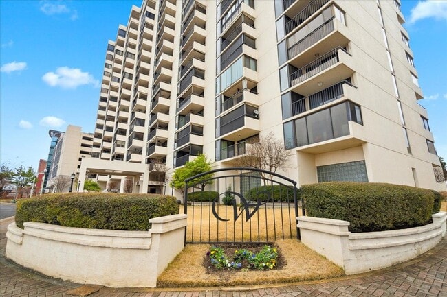 Photo - 200 Wagner Pl