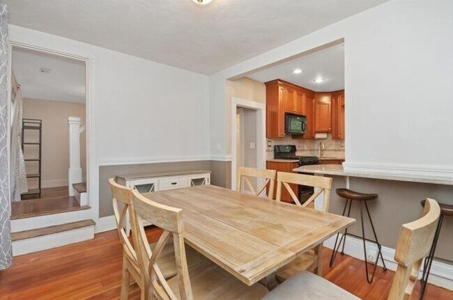Photo - 16 Carrolton Rd
