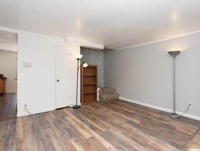 Photo - 1493 Arthur Dr