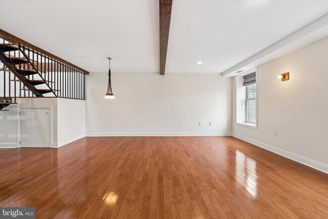 Photo - 1111 Mt Vernon St Unit 5