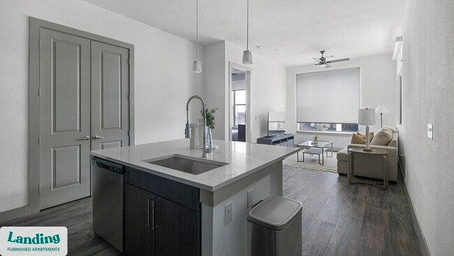 Photo - 3030 Summer St Unit 310.1403404