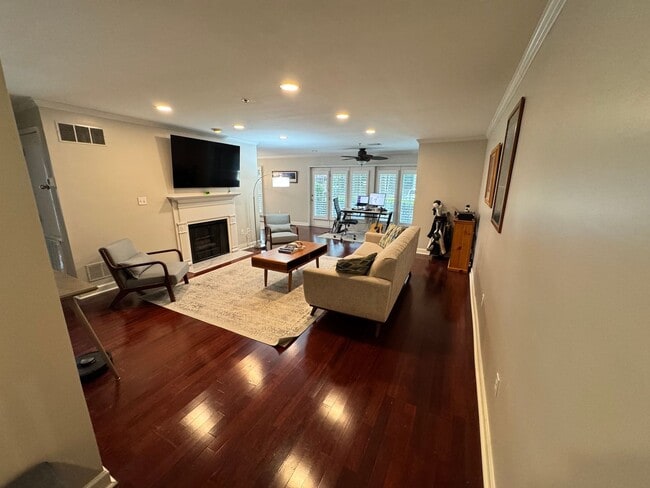 Photo - 3201 Lenox Rd NE