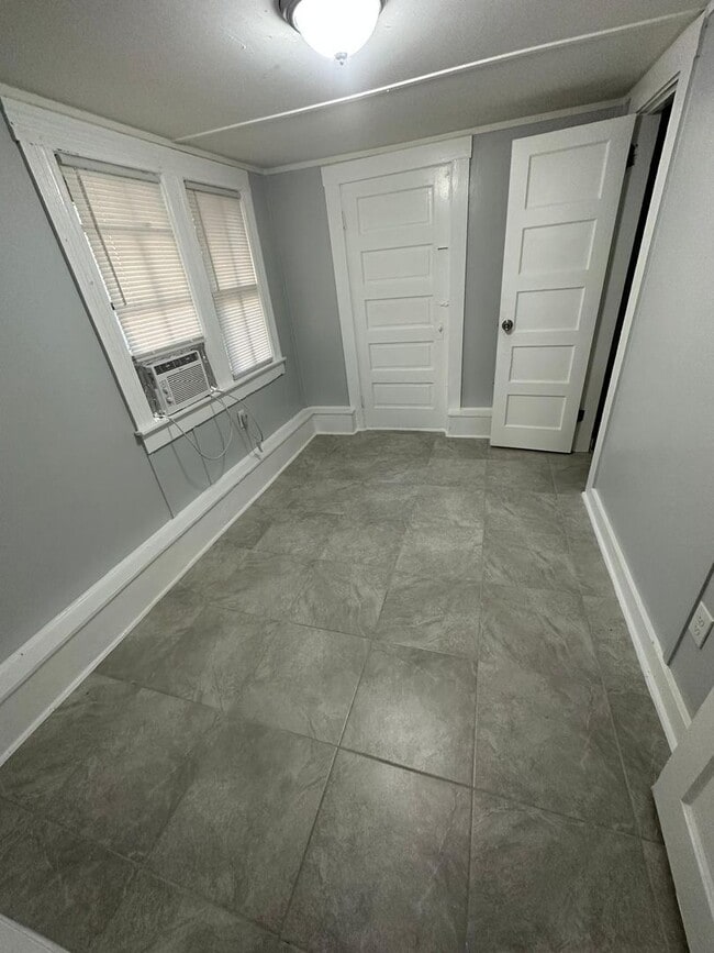 Photo - 136/138 E 5th St. Unit 136 E 5th St.