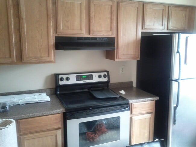 Photo - 3232 Pebblebrook Ln