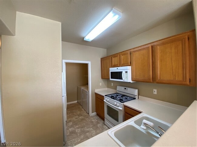 Photo - 7111 S Durango Dr Unit 213
