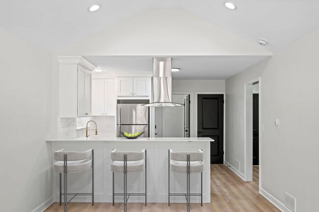 Photo - 6444 28th Pl