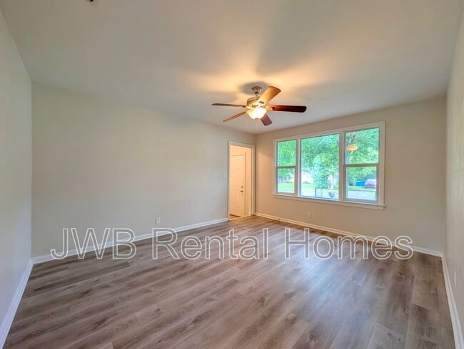 Photo - 5542 Minosa Cir E