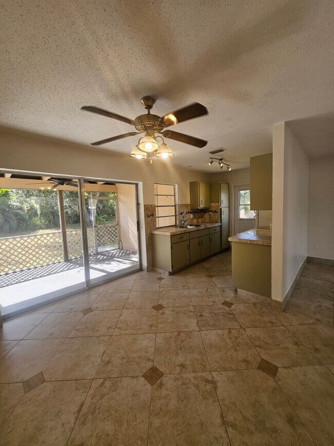 Photo - Single Family Home in Port Charlotte