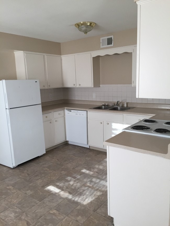Lansdowne Apartments