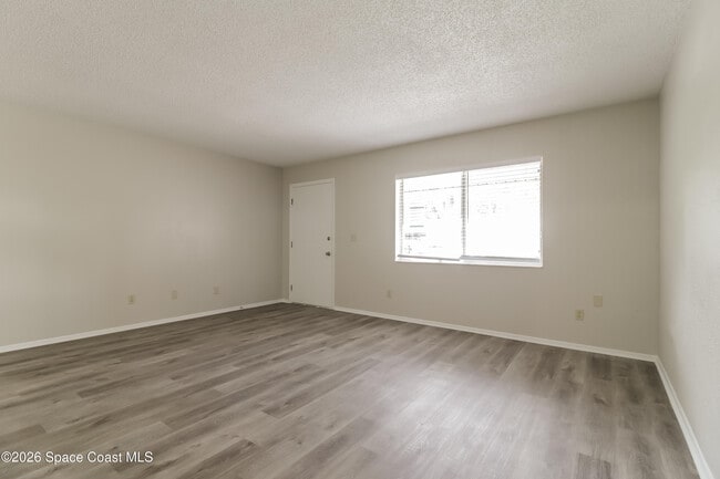 Photo - 2395 Florida Ave