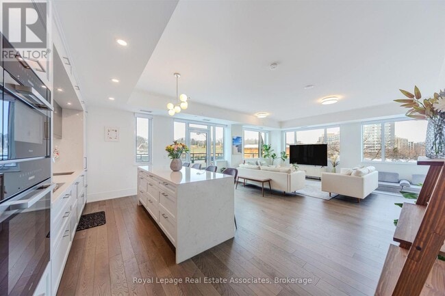 Photo - 259 The Kingsway Unité 219