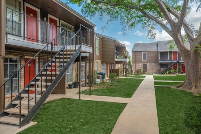 Photo - Park On Burke