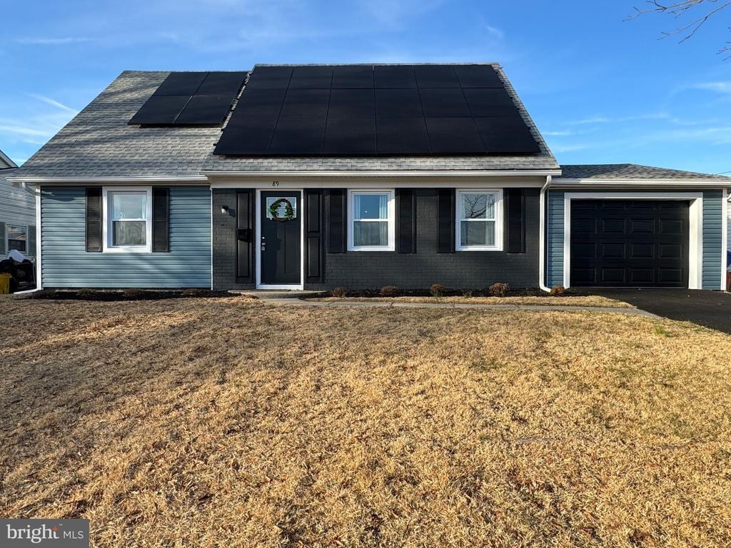 Photo - 89 Hampshire Ln