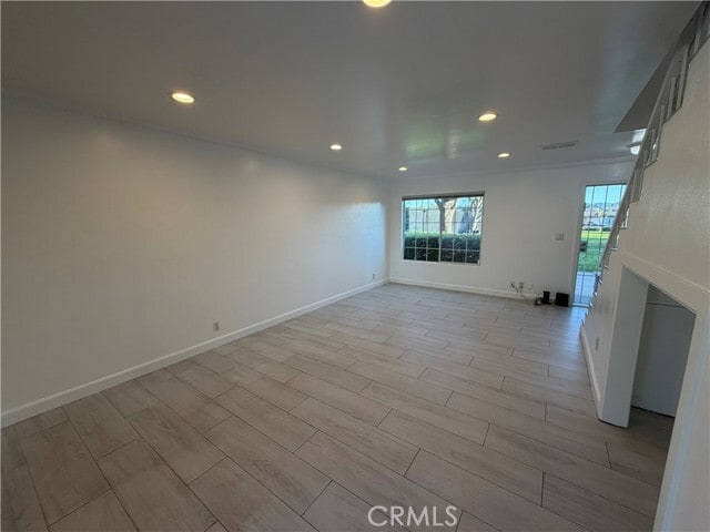 Photo - 19142 Haynes St Unit 4