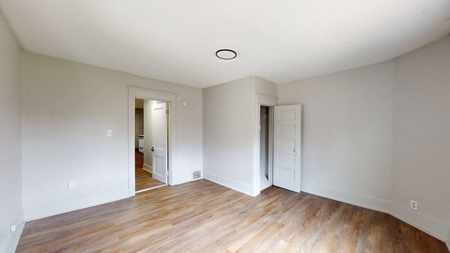 Photo - 1141 McKinley Ave Unit 1141 McKinley Ave -  3