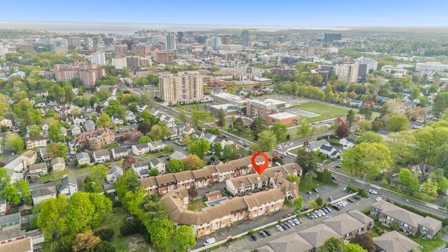 Photo - 237 Strawberry Hill Ave Unit 40