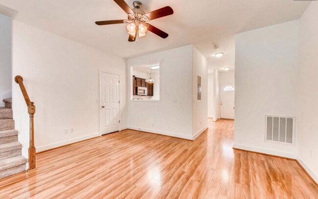 Photo - 2027 Pinecrest Dr