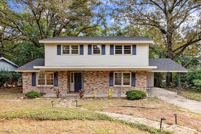 Building Photo - CLOSE TO SOUTH ALABAMA